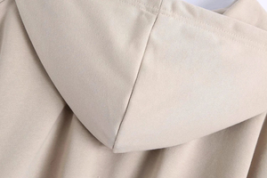 เสื้อฮู้ดดี้ผ้าฟลีซคุณภาพสูงสำหรับผู้หญิง ผลิตจากโพลีเอสเตอร์/คอตตอน ป้องกันการเป็นขุย เนื้อหนา พิมพ์ลายแบบรีดร้อนตามสั่ง ขายส่งสำหรับมืออาชีพ - Product Image 3