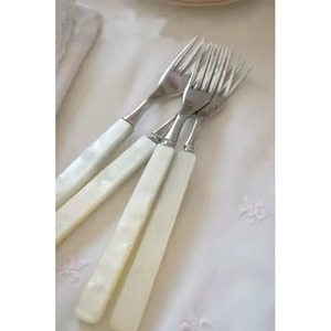 Ensemble Couverts de Luxe Plaqué Or pour Restaurant Cuillère Fourchette Cuillère pour Mariage Ensemble de Couverts de Restaurant de Luxe à Poignée en Marbre Blanc - Product Image 3