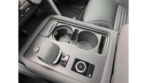 Land Rover Discovery P360 Dynamic SE 2024, Seminuevo en Excelentes Condiciones - Product Image 4