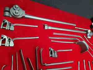 Juego de Instrumentos Quirúrgicos de Acero Omni Tract, Retractor de Marco en Forma de Hueso de Pescado, Retractores Montados en Mesa de Operaciones, Manual de SurgiRight - Product Image 5