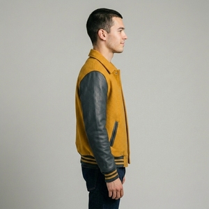 Blouson universitaire noir moutarde en laine avec manches en cuir, col et poignets en tricot côtelé, fermeture à boutons-pression, logo personnalisé, streetwear, vêtement d'extérieur pour homme - Product Image 3