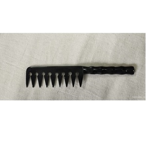 Peigne anti-poux classique à la mode Peignes en corne pour salon Accessoires pour cheveux gravés à la main pour la revente - Product Image 1