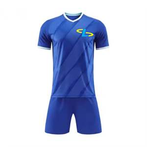 Uniforme de Fútbol para Hombre de Último Estilo con Servicio OEM Personalizado y MOQ Bajo / Uniforme de Fútbol para Hombre con Nombre de Equipo Personalizado de Alta Calidad - Product Image 2