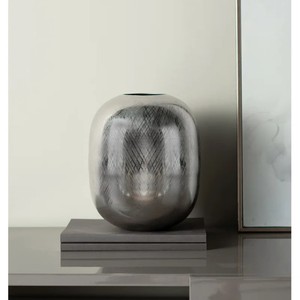 Jarrón de aluminio con rayas plateadas, soporte de flores de Metal decorativo, decoración moderna para el hogar, centro de mesa de acento para sala de estar - Product Image 4