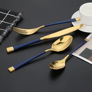 Ensemble de couverts élégant avec manche bleu et tête dorée pour la restauration, l'hôtellerie, le service de restauration et les cadeaux, vaisselle - Product Image 3