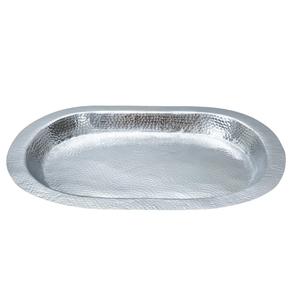 Plateau de service en métal au design martelé pour servir des collations et des boissons pour la maison et l'hôtel Plateaux de service en argent de forme ovale - Product Image 1