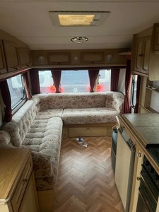 Archway Travel Trailer 4 Person Aluminum Caravan with 1 <b>Sink</b> Modern Design Comfortable for <b>Outdoor</b> Use - Product Image 4