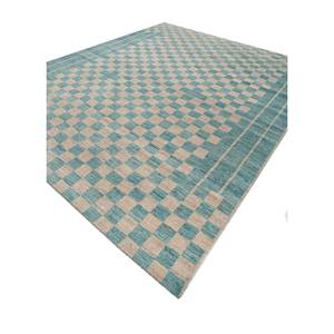 Tapis en laine noué à la main Blythe Blue AKWJ-1004, grand motif géométrique en losanges, pour salon ou couloir, en viscose - Product Image 2