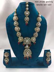 Dernière perle Kundan & Drop indienne fantaisie traditionnelle ton or Kundan moyen collier boucle d'oreille ensemble avec Mangtikka pour femmes filles - Product Image 4