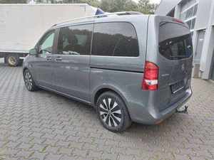 Furgoneta V-Class Usada de 2022, 50001-75000 Millas, Motor 4.1-6L, Transmisión Automática, Asientos de Cuero, Lista para Conducir - Product Image 6