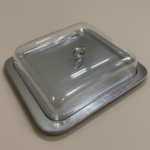 Cúpula decorativa para pasteles con base de madera pulida y cubierta de vidrio transparente Artesanal hecho a mano que ofrece acento decorativo - Product Image 1