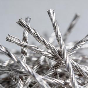 เศษลวดอะลูมิเนียม 6063 คุณภาพพรีเมียม ลวดอะลูมิเนียมสดใสแบบมัดก้อน สำหรับการรีไซเคิลอุตสาหกรรมและการหลอม - Product Image 1