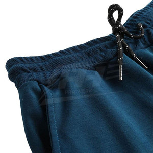 Conjunto Deportivo de Alta Calidad para Hombre, Corte Ajustado, Diseño de Moda, Chándal para Correr - Product Image 5