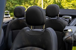 MINI Cooper S Convertible 2024, Bajo Kilometraje, Caja de Cambios Automática, Volante a la Izquierda, Neumáticos R20, Estado Oscuro - Product Image 6