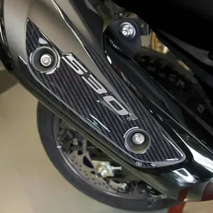 Adesivi Protettivi 3D per Scarico su Misura Compatibili con Yamaha Tmax 2017-2019, Tipo Logo per Decorazione - Product Image 1