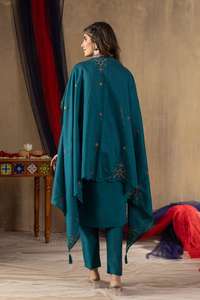 Tendance Vêtements Ethniques Dernière Soie Romaine Avec Multi Fil De Broderie Travail Pantalon Kurti Et Dupatta À Vendre - Product Image 3