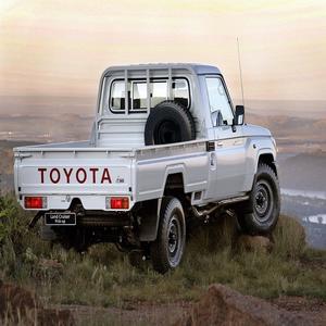 Precio barato Toyota Land Cruiserr Pickup Fresh & Clean Usado Sin historial de accidentes Comprar ahora disponible - Product Image 1