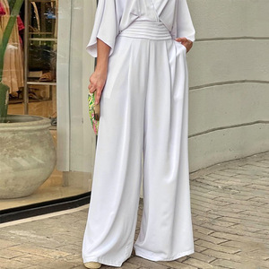 Tuta Intera Estiva di Alta Qualità con Scollo a V, Spalline Larghe, Pantaloni Lunghi a Gamba Larga, Moda Femminile con Tasche - Product Image 1