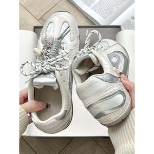 Zapatillas Deportivas de Mujer para Otoño, con Cordones, Estilo Caminata, de Goma, Parte Superior de 2025, Altura Reducida en 10 cm - Product Image 1