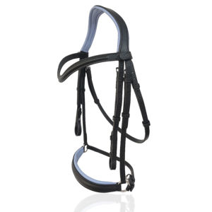Cómoda Brida Inglesa de Cuero Negro para Caballo, Silla de Montar con Acolchado Azul Claro, Muserola Acolchada Suave, Modelo KZ-BL-602 A+ - Product Image 1