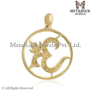 Pendentif Om en or massif 14k, diamant pavé, bijoux unisexe, cadeau pour maman, nouveau Design, bijoux faits à la main - Product Image 5