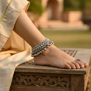 Chevillère en argent avec cloche en argent oxydé, bijoux en cristal de diamant pour femmes - Product Image 3