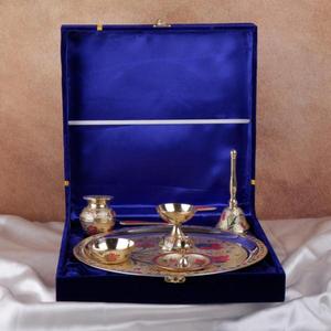 Ensembles de cadeaux personnalisés en gros mariage Diwali retour cadeau artisanat et accessoires rond argent Thali avec accessoires Pooja ensemble - Product Image 4
