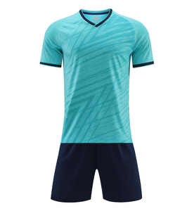 Camiseta de fútbol personalizada, ropa de fútbol sublimada, camisetas de fútbol de entrenamiento para hombre con pantalones cortos, ropa deportiva de equipo de fútbol personalizada - Product Image 3