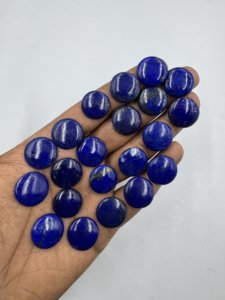Precios de fábrica en lapislázuli azul natural Piedra preciosa suelta Corte de cabujón en forma redonda disponible para la venta - Product Image 4