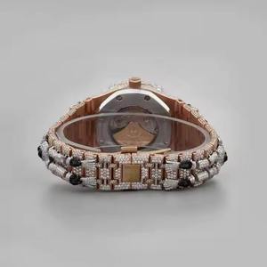 Montre en diamant personnalisable la plus vendue pour la promotion de marque et le marché de luxe des marques privées, disponible à bas prix - Product Image 2