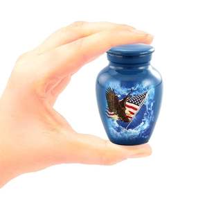 <b>Keepsake</b> Embrace Praying Hand Cremation Urns High Quality Classic Shape Small <b>Keepsake</b> <b>For</b> Funeral - Product Image 4