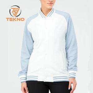 Vestes universitaires pour femmes personnalisées 2025 Vestes universitaires brodées de haute qualité pour jeunes adultes Service OEM personnalisé - Product Image 3