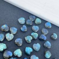 Perles de Pierre de Lune Arc-en-ciel Naturelle de Haute Qualité 100% avec Effet Feu Bleu, Formes Mixtes, Polies, 10mm, Sculptées à la Main, Facettées, en Vrac