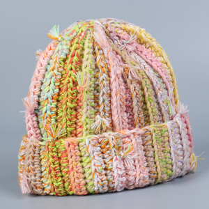 Gorro de Invierno de Punto de Ganchillo Hecho a Mano de Alta Calidad con Logotipo Personalizado 2025 - Product Image 4