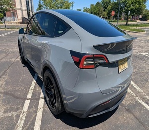 Venta asequible subasta 2023 Teslaa modelo Y actuaciones 4WD/AWD motores eléctricos coches usados para la venta - Product Image 2