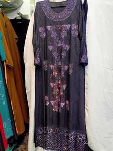 Abaya musulmana de la mejor calidad para mujer 2025 Nueva Abaya elegante de tamaño y colores personalizados para mujer en la mejor tela - Product Image 2