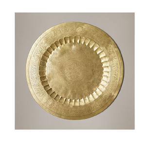 Porte-plaques décoratives élégantes décoratives en laiton avec chargeur en métal Meilleure bordure de conception de fleurs Accessoire ménager Meilleure vente - Product Image 3