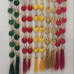 Guirnalda de Borlas con Cuentas de Terciopelo de Colores para Decoración de la Noche de Lohri Jaggo, Decoración de Fiesta de Cumpleaños, Decoración de Escenario de Sangeet, Adornos Navideños - Product Image 1