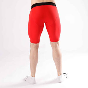Vente en gros de shorts de gym solides et confortables à séchage rapide personnalisés avec logo personnalisé shorts de gym de haute qualité pour hommes - Product Image 2
