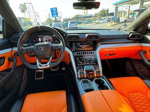 BEST SUPPER 2020 Lam-bor-ghi-ni Ur-us 641 ch Turbo V8 Cylindres Transmission Automatique AWD - Product Image 4