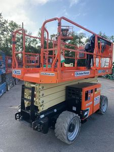 Plataforma elevadora de tijera JLG ERT4069 - Product Image 2