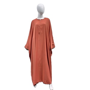 Vestido modesto de estilo árabe islámico bonito para mujer Abaya Khimar manga de murciélago Burqa caftán bata patrón sólido ropa de oración Turquía - Product Image 1