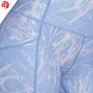 Shorts de yoga pour femmes taille haute Compression Gym Short de course léger et respirant pour femmes avec poches - Product Image 6