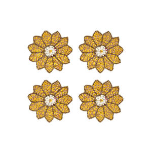 Dessous de verre perlé le plus précieux Forme florale Conception multicolore Brodé à la main Travaux d'aiguille par des artisans qualifiés Ensembles de sous-verres perlés - Product Image 4