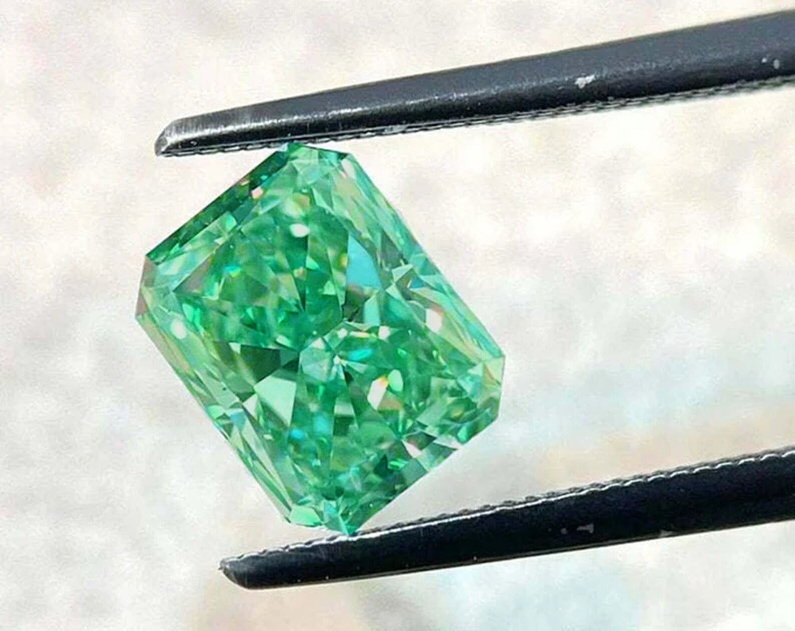 สีเขียว