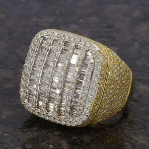 Bague de luxe en moissanite taille baguette, carrée, en argent sterling 925, sertie de diamants, style hip-hop, pour homme - Product Image 1