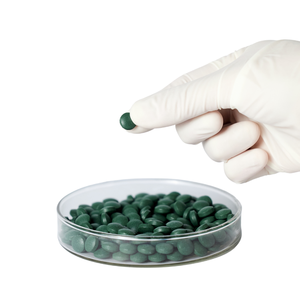 Comprimés de désintoxication à la spiruline Supplément de protéines bio végétalien Additifs Matière première Smoothies Avantages pour la santé OEM Prêt en vrac - Product Image 6