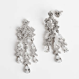 Compre Pendientes de Plata de Ley 925 de Primera Calidad para Mujeres y Niñas, Pendientes Colgantes de Oro de 18K con Diseño de Flor - Product Image 5