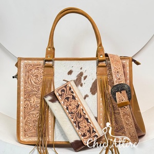 2025 sac fourre-tout à bandoulière en cuir de vachette usiné à la main de créateur personnalisé avec portefeuille en cuir usiné à la main 2 pièces en 1 ensemble pour femmes - Product Image 1