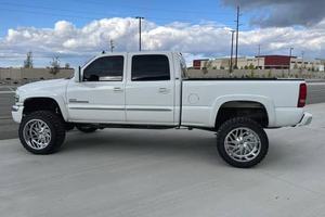 GMC Sierra 2500 HD SLT 2007 USADO, Volante a la Izquierda/Derecha - Product Image 5